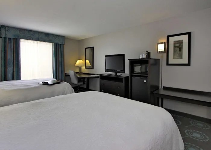 Hampton Inn Defiance
