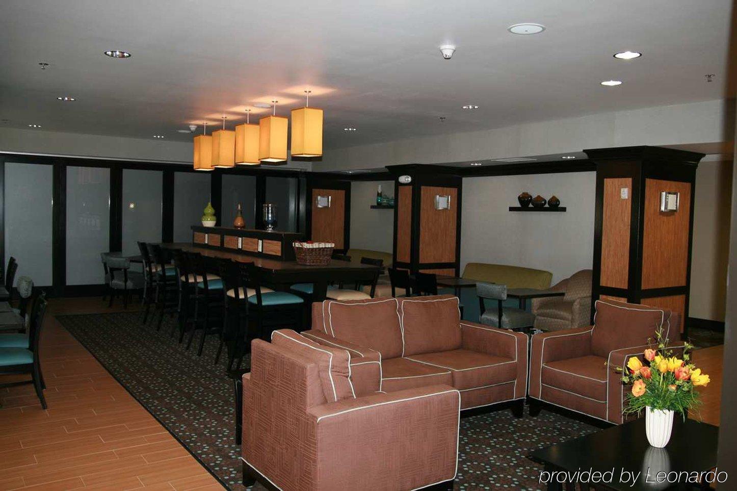 Hampton Hotel