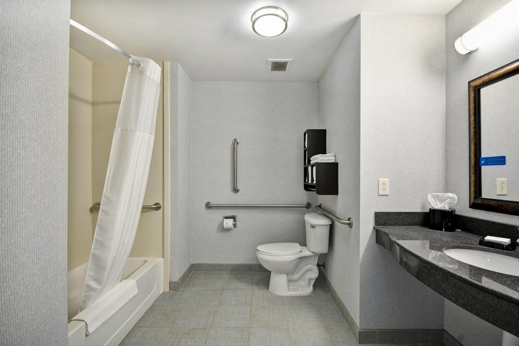 Hotel Hampton Defiance